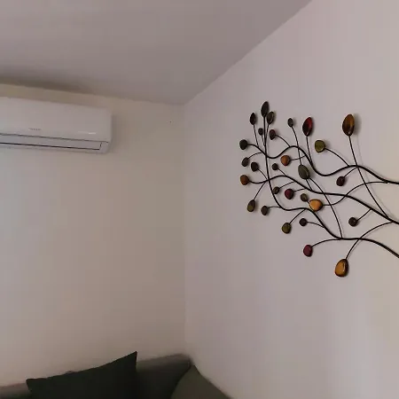 None Lägenhet Makarska